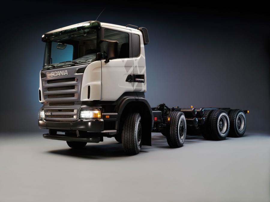  Scania R420 8x4 2004 года  (фото 1 из 4)